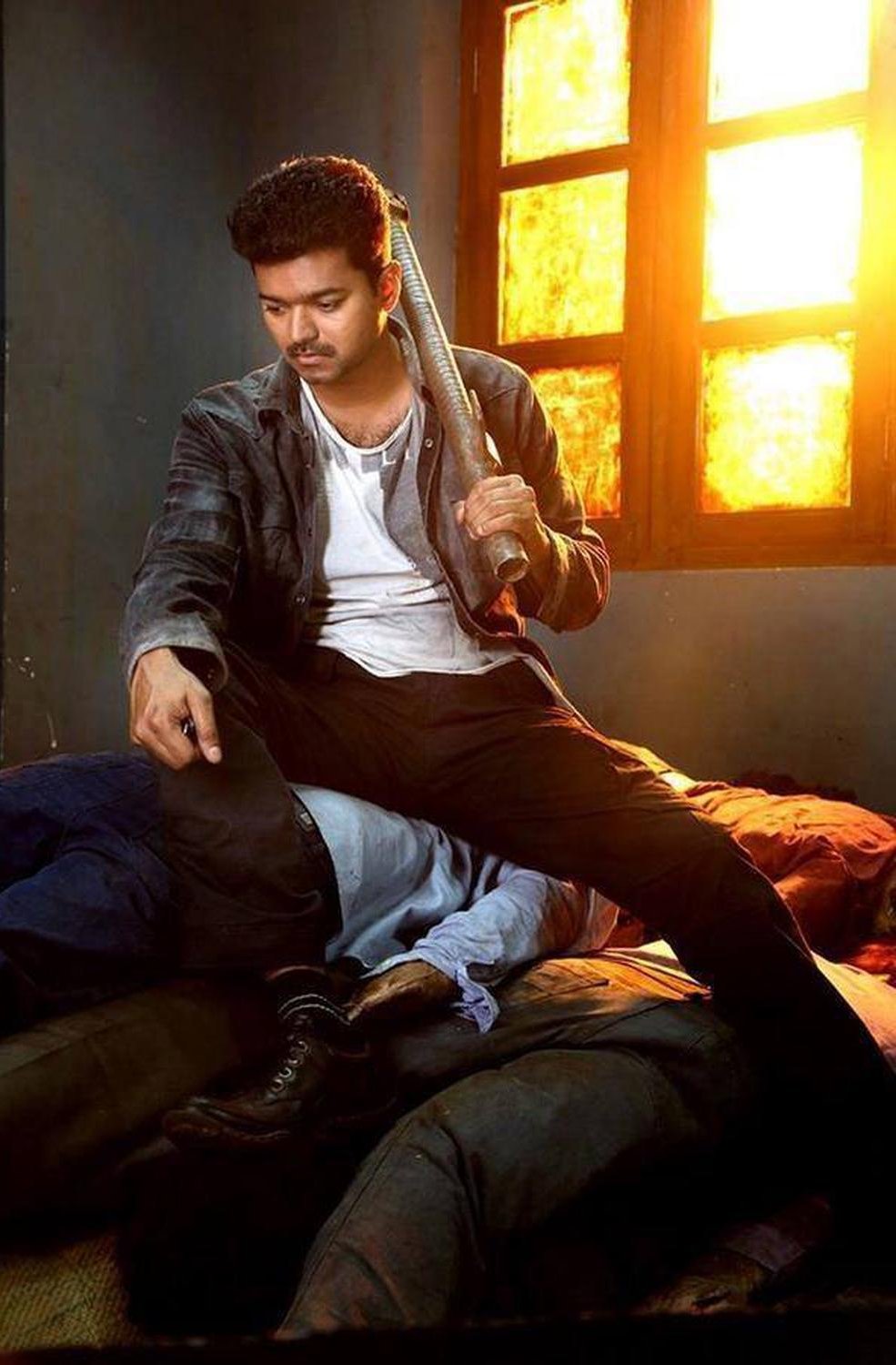 Jr. NTR to replace Vijay in Kaththi remake