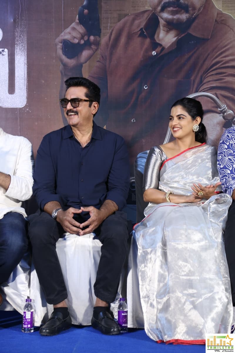 Por Thozhil Movie Stills!