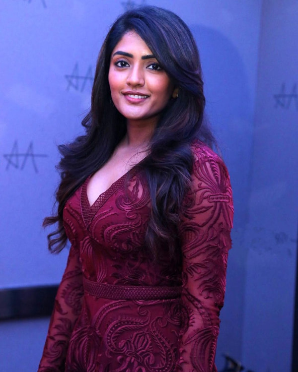 Gorgeous Stills of Eesha Rebba!