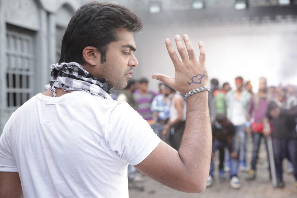 Vaalu Tamil Movie Stills | Simbu