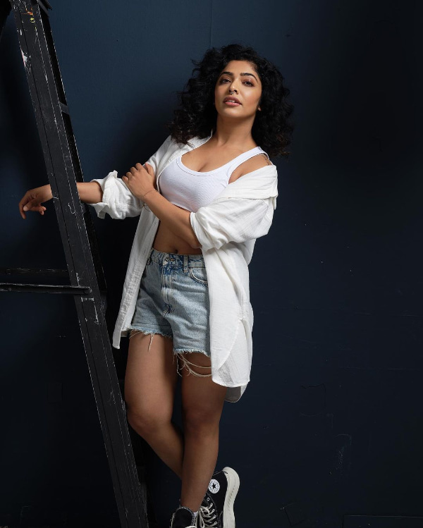 \"Captivating Portraits of Rima Kallingal: Unveiling the Beauty Within\"