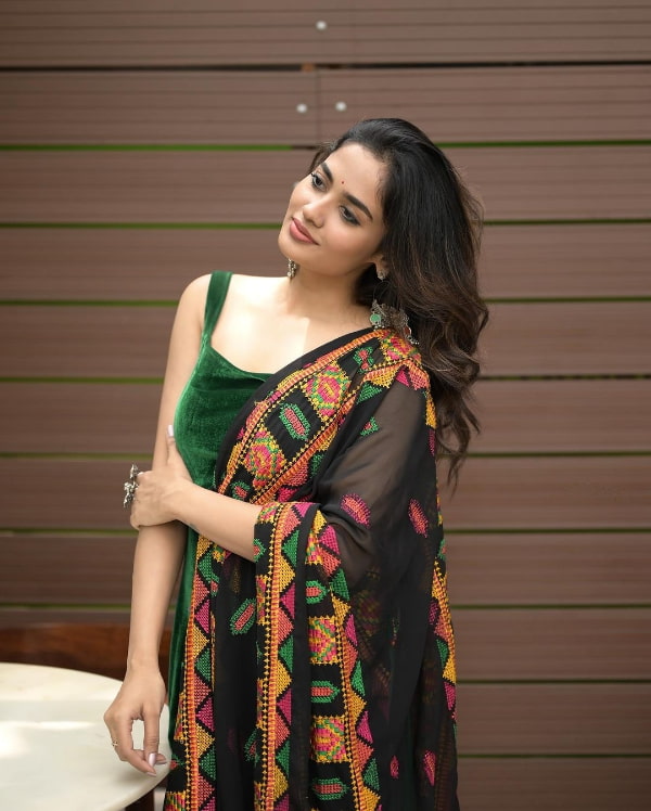 Captivating Teju Ashwini Stills | Exquisite Photography Collection