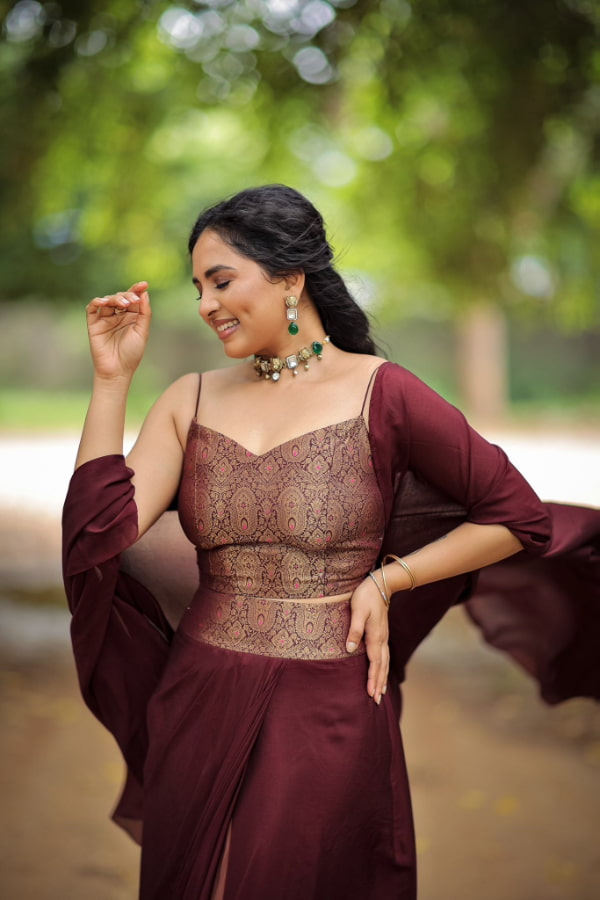 \"Captivating Stills of Shrushti Dange - A Visual Delight for Fans!\"