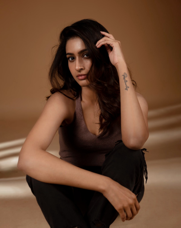 Captivating Photos of Tanya Ravichandran | Stunning Images & Latest Trends