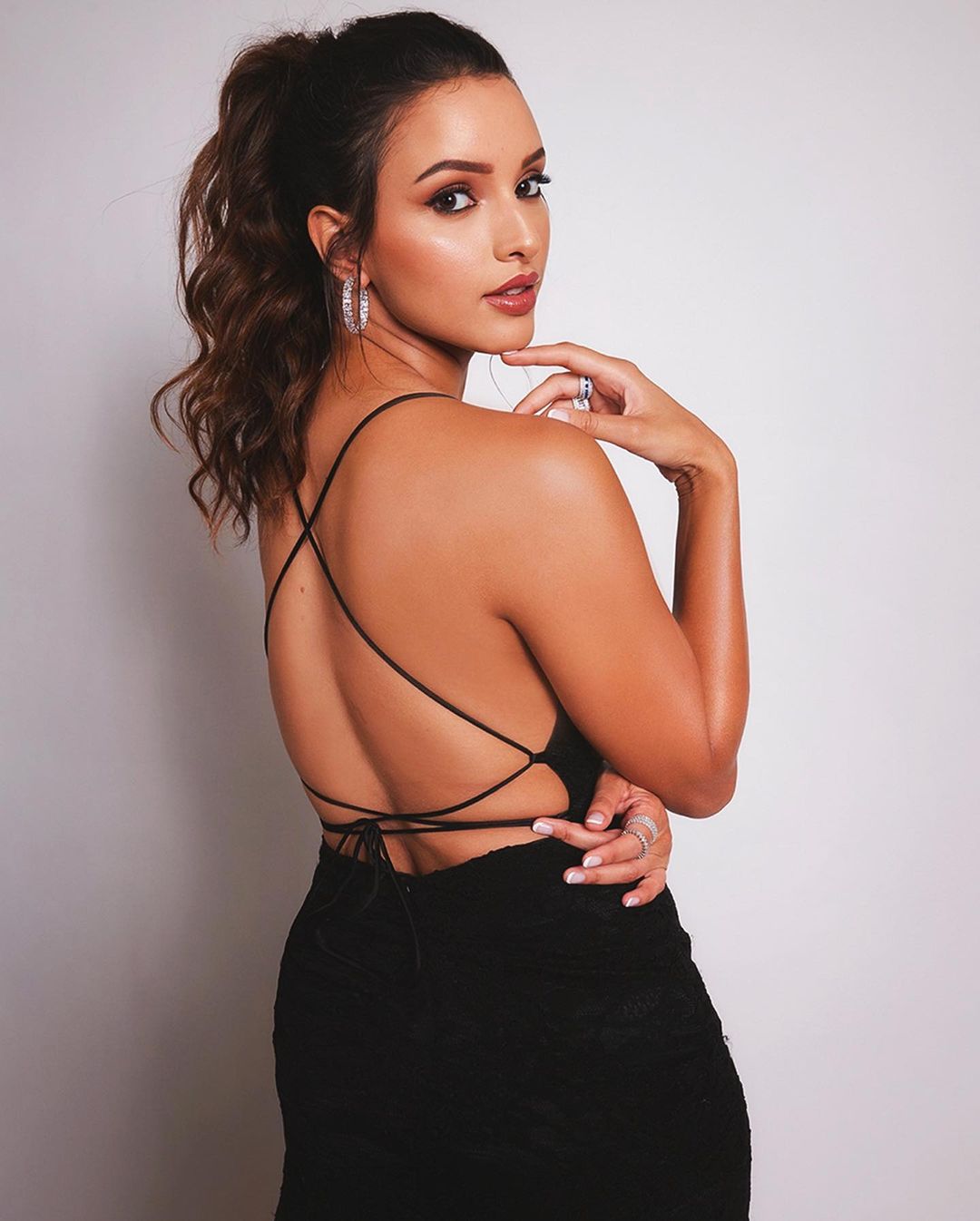 \"Discover Stunning Clicks of Tripti Dimri | Latest Photoshoot Trends!\"