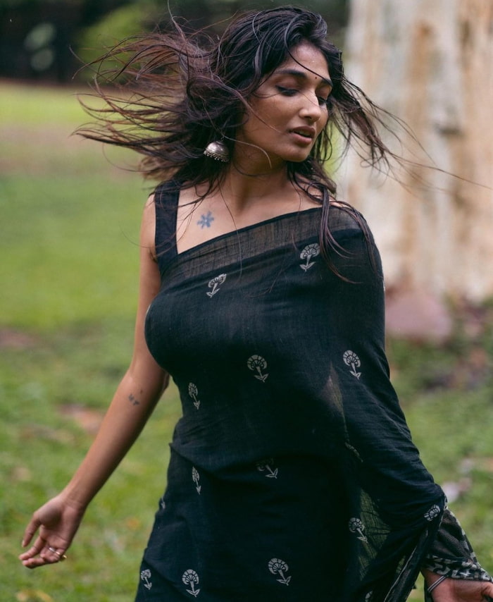 Stunning Priya Vadlamani: Exquisite Photo Gallery and Latest Pictures