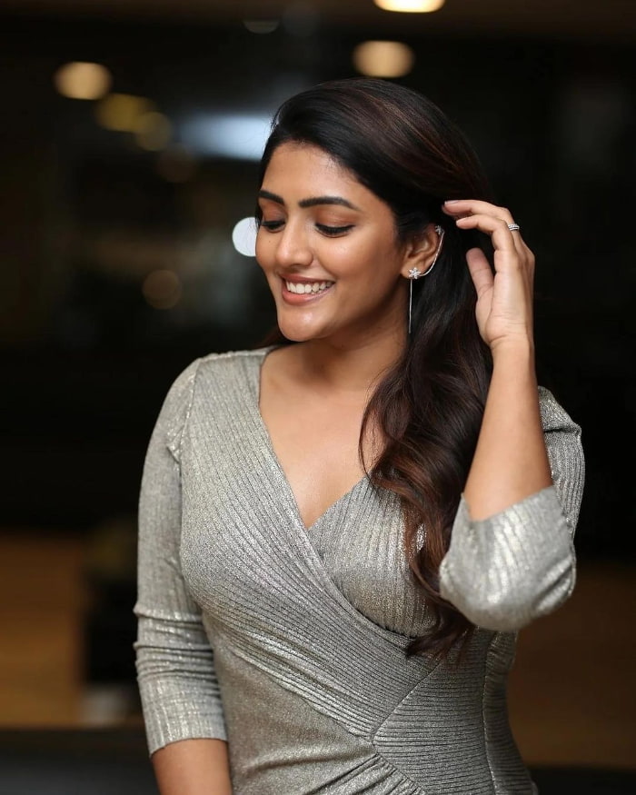 \"Captivating Shots of Eesha Rebba: A Visual Delight for Your Senses!\"