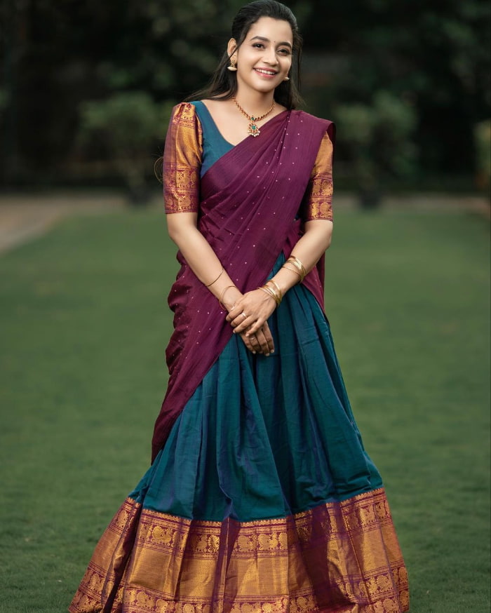 \"Captivating Moments: Latest Snapshots of Abarnathi to Brighten Your Day!\"