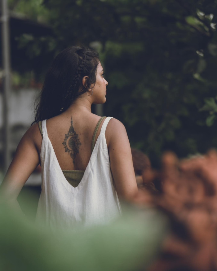 Amala Paul's Stunning Photoshoot: Sizzle Your Screen with the Latest Trends!