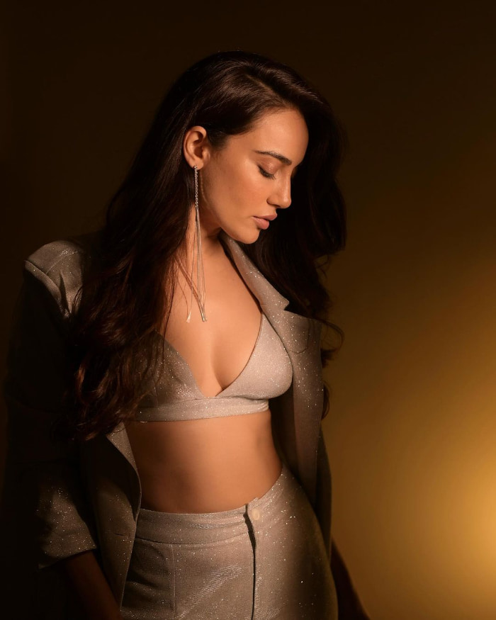 \"Captivating Snapshots of Surbhi Jyoti: Latest Trending Hashtags for Instagram\"