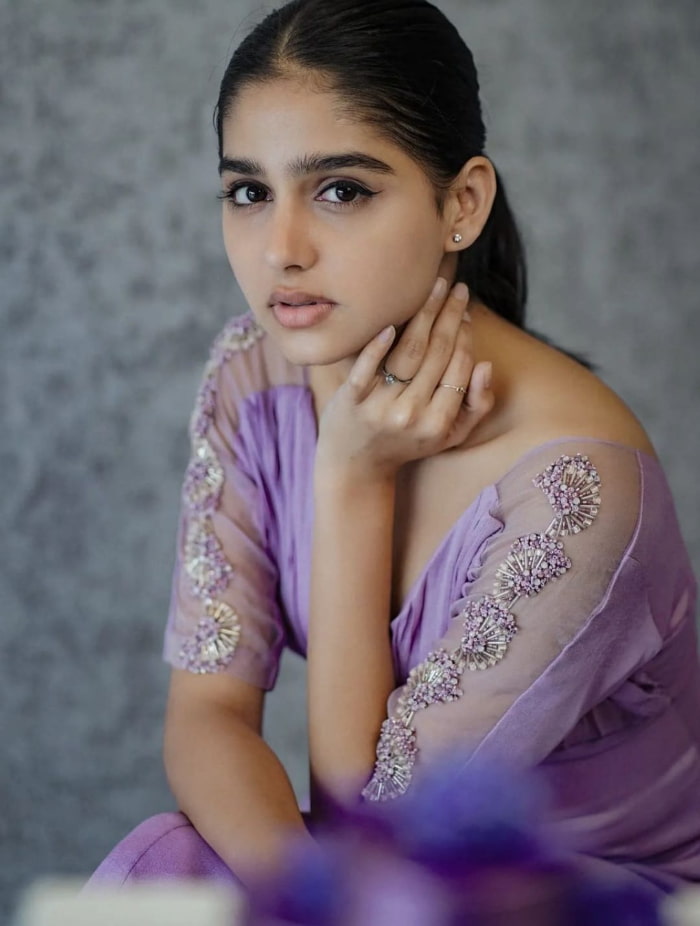 \"Captivating Snapshots of Anaswara Rajan | Trending Celebrity Photos\"