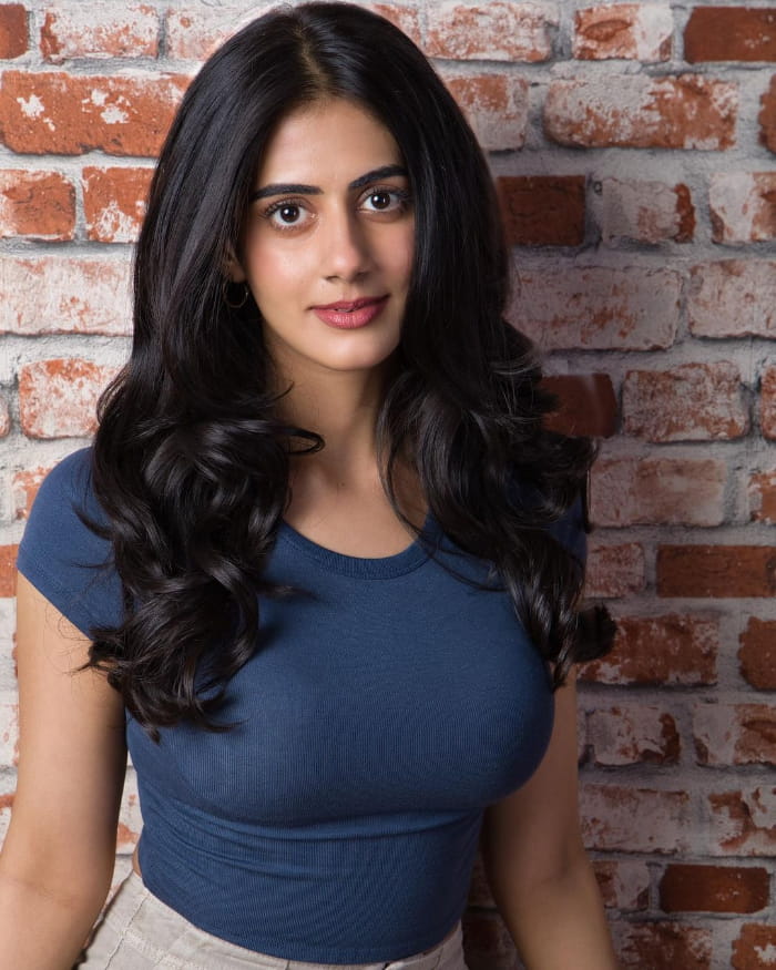 \"Gehna Sippy: Stunning New Pictures Unveiled!\"