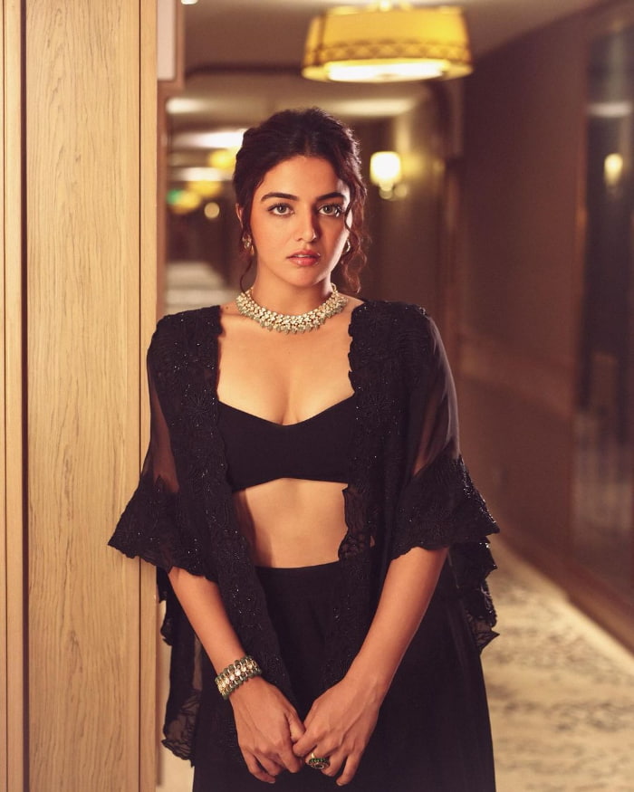 Wamiqa Gabbi's Latest Stunning Portraits: Fresh Photo Collection