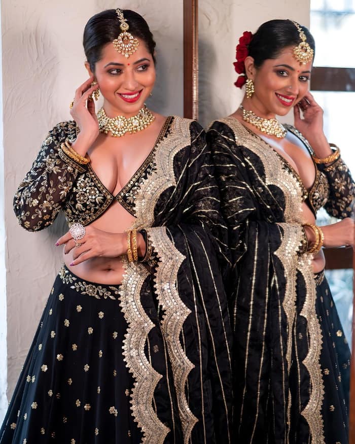 \"Trending Visuals: Captivating Ridheema Tiwary's Stunning Photoshoot\"