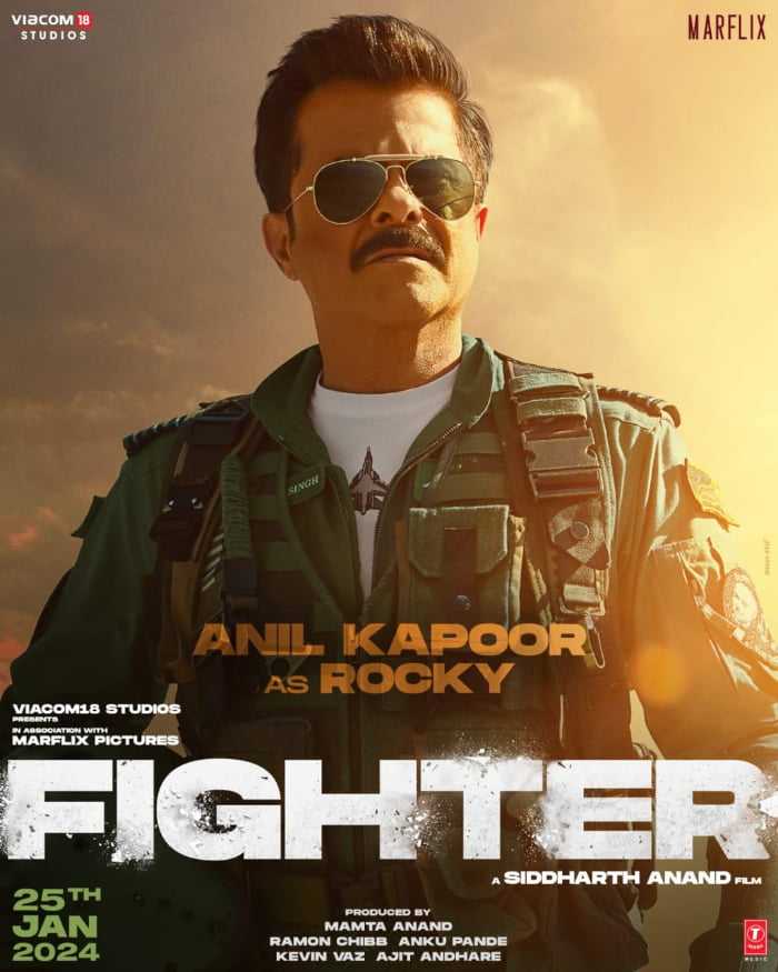 Anil Kapoor Takes Flight as Commanding Officer "Rocky" in Fighter!