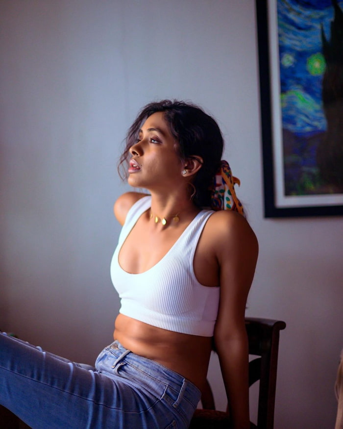 \"Captivating Shots of Anjali Patil: A Visual Delight!\"