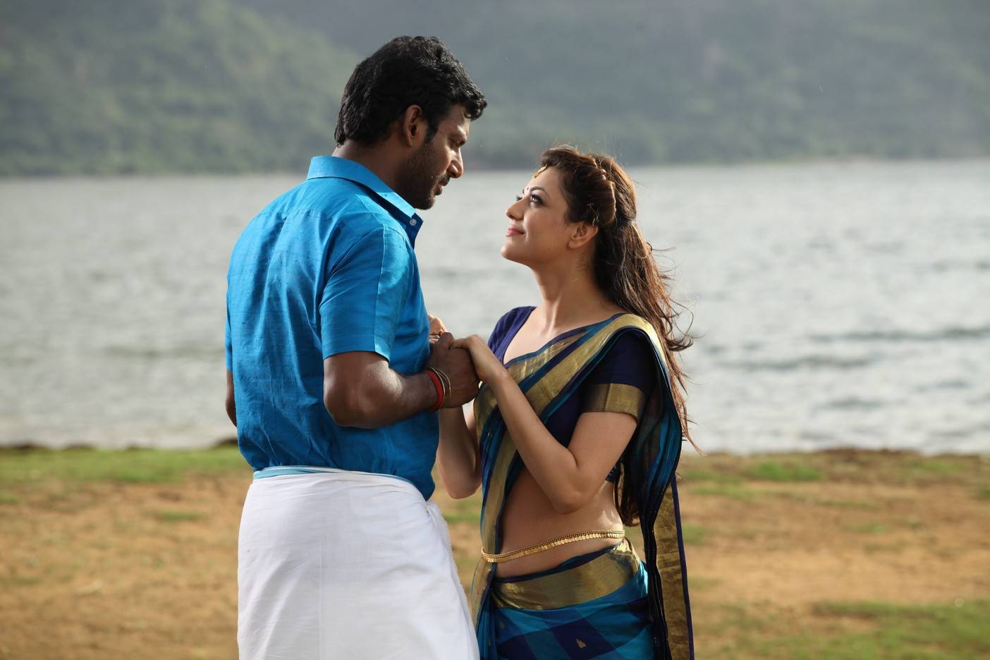 Paayum Puli Tamil Movie Stills Starring Vishal, Kajal Aggarwal