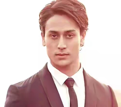 Tiger Shroff seeking motivation from Hrithik Roshan