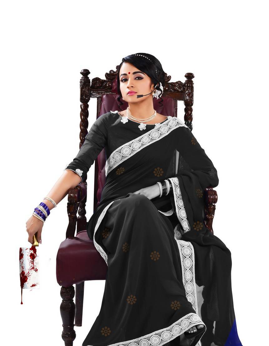 Beautiful Trisha New Stills from Nayaki Movie