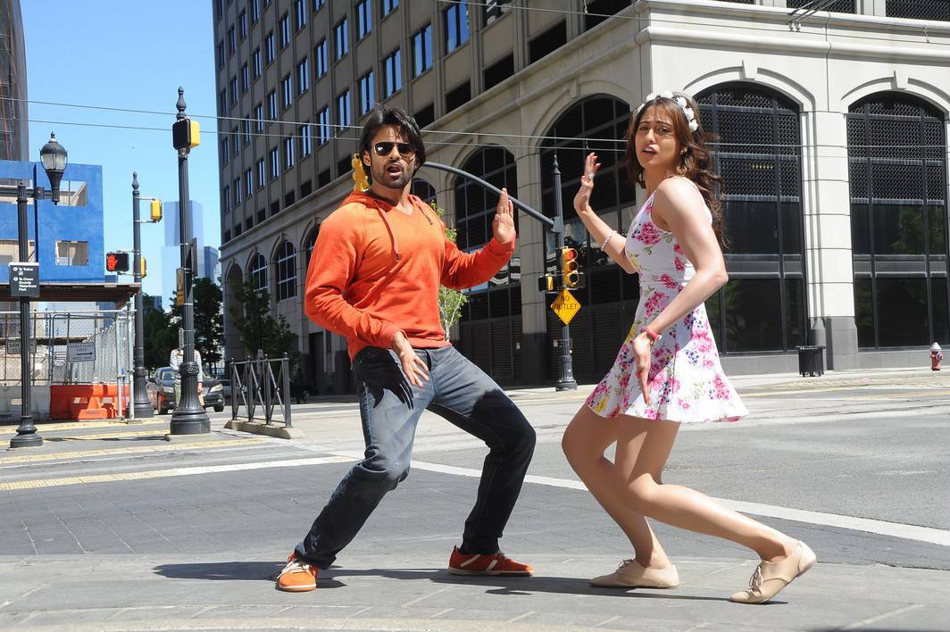 Subramanyam For Sale Telugu Movie Stills | Sai Dharam Tej, Regina Cassandra