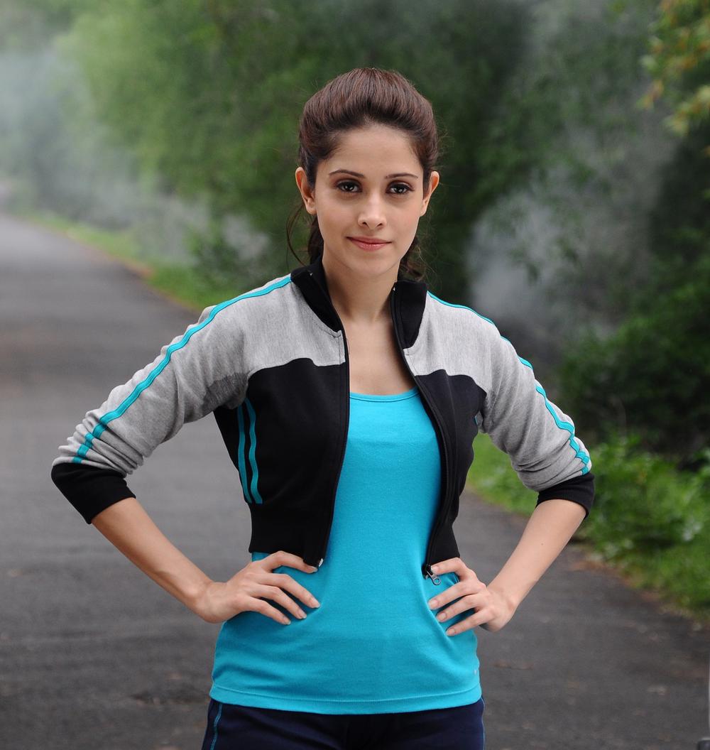 Vaaliba Raja Tamil Movie Stills | Sethu, Vishakha Singh, Nushrat Bharucha, Santhanam