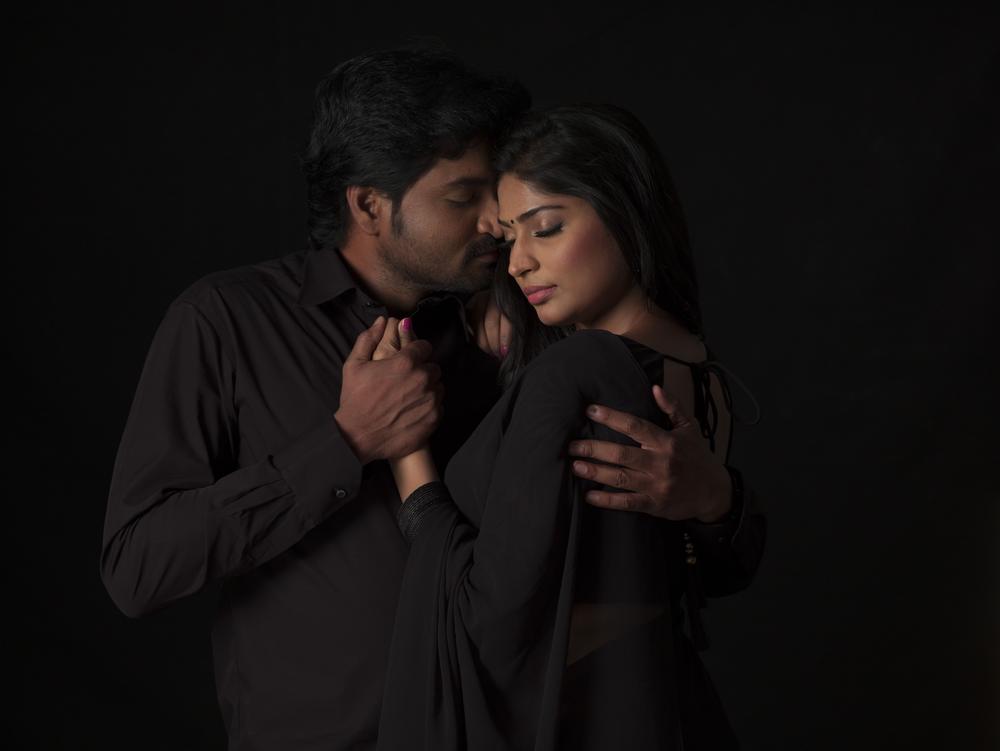Vennila Veedu Tamil Movie Stills - Mirchi Senthil, Vijayalakshmi