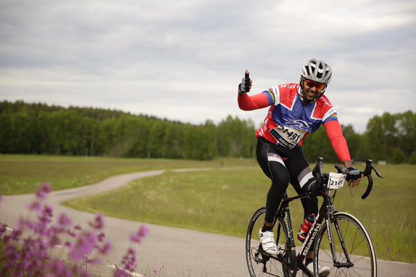 Arya knocked out Sivakarthikeyan for K.V.Anand’s next