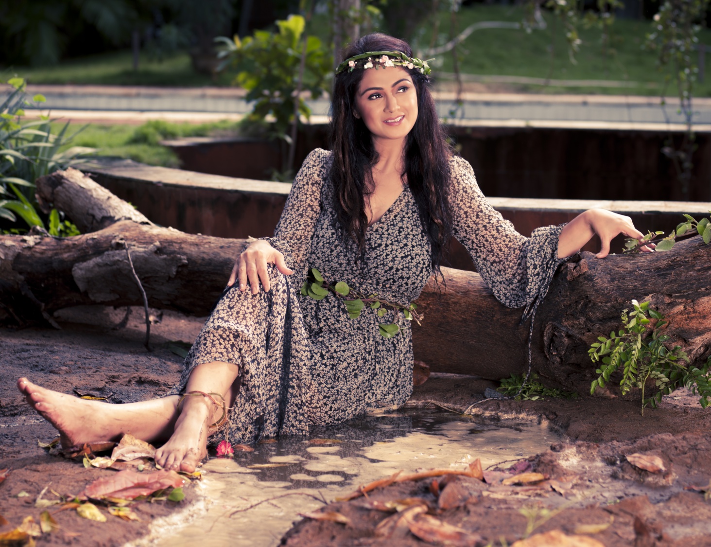 Latest photoshoot stills of actress Simran 