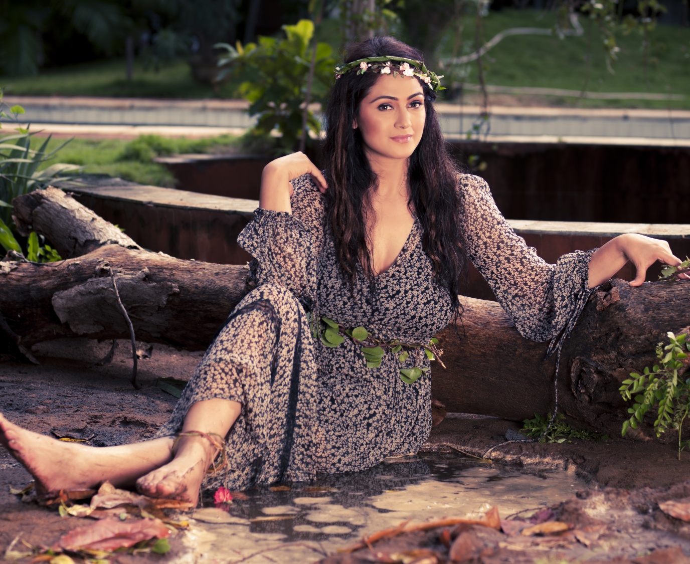 Latest photoshoot stills of actress Simran 