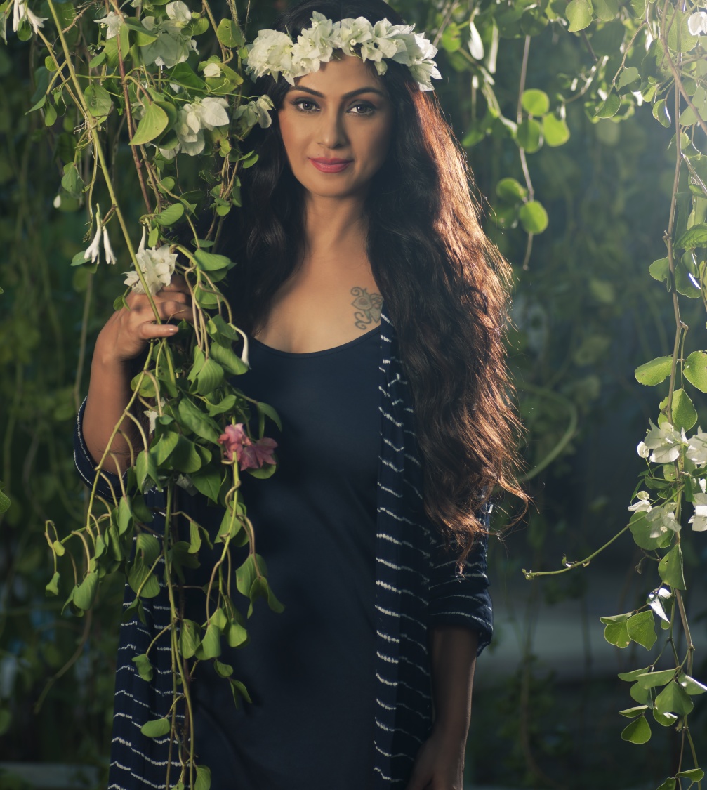 Latest photoshoot stills of actress Simran 