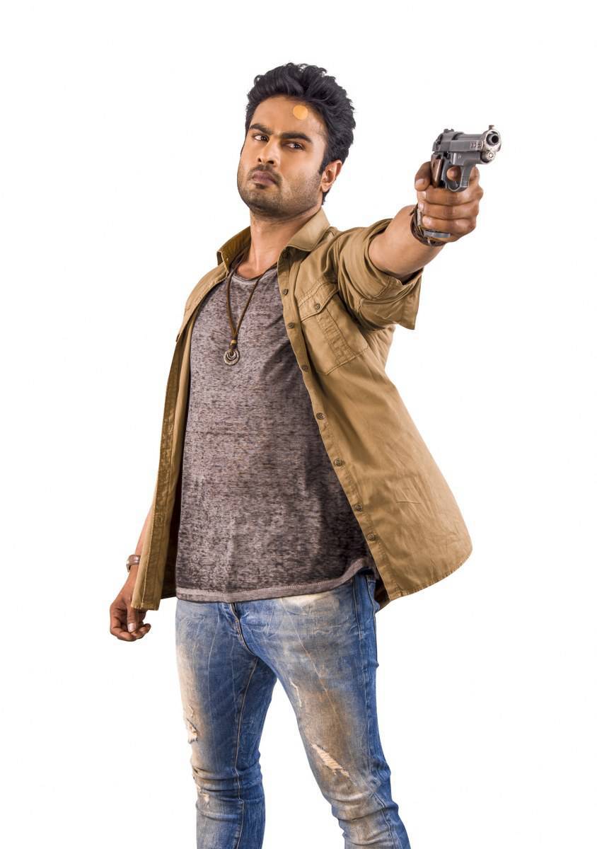 Bhale Manchi Roju Telugu Movie Stills | Sudheer Babu