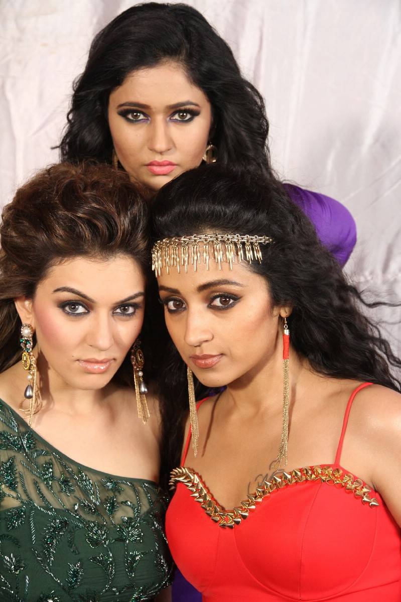Aranmanai 2 Tamil Movie Stills | Trisha, Hansika, Poonam Bajwa