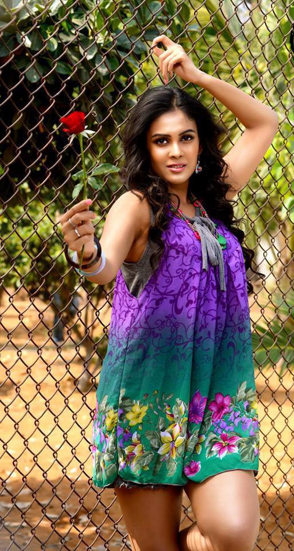 Chandini stills from Chitram Bhalare Vichitram