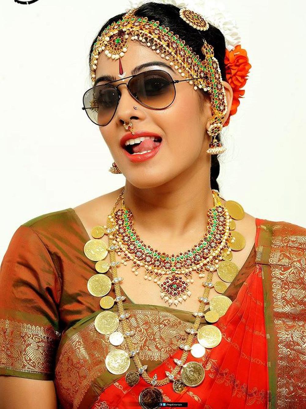 Chandini stills from Chitram Bhalare Vichitram