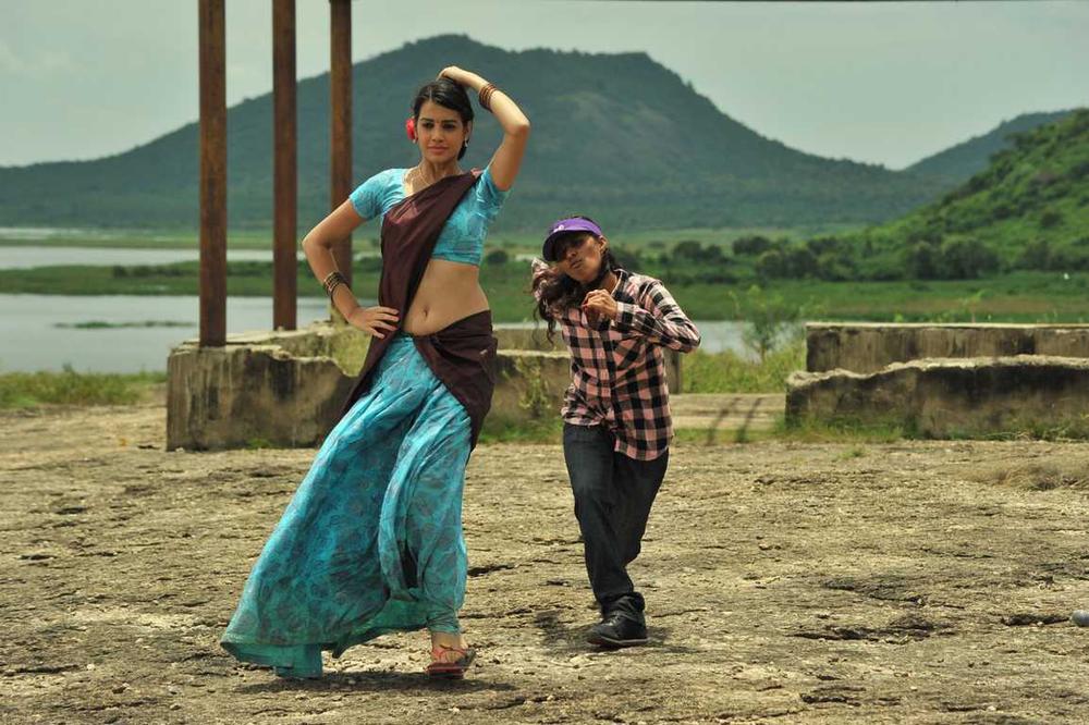 Kavvintha Telugu Movie Stills | Diksha Panth, Vijay Dharan Datla