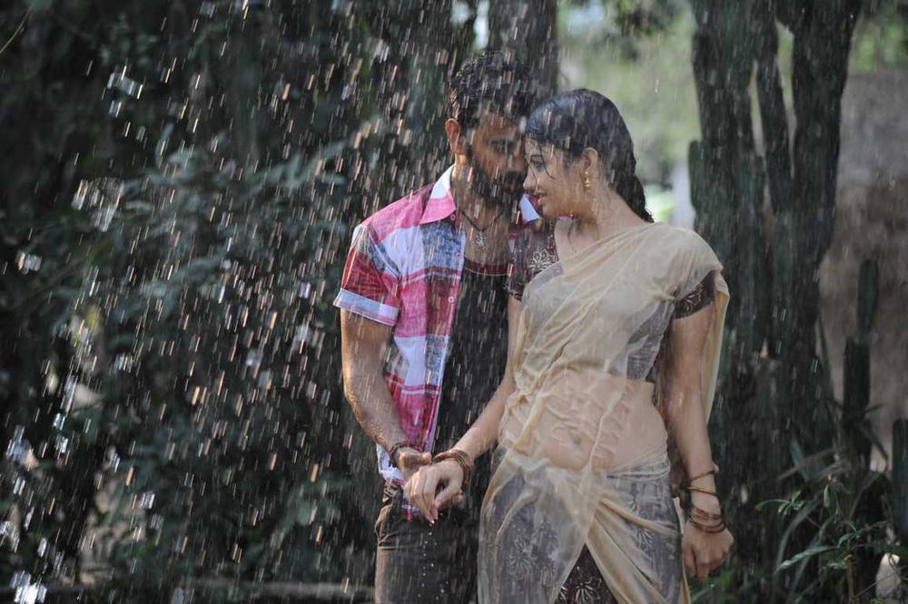 Kavvintha Telugu Movie Stills | Diksha Panth, Vijay Dharan Datla