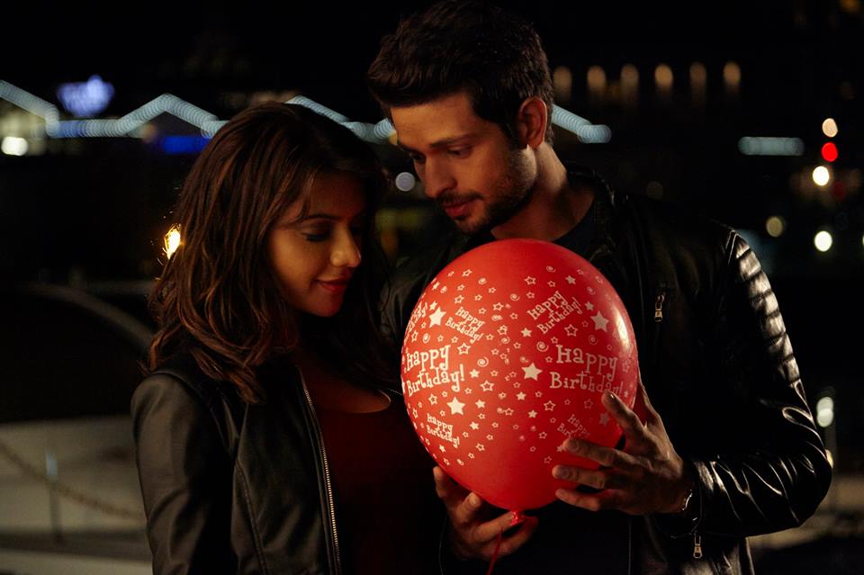 Ishq Forever Hindi Movie Stills | Krishna Chaturvedi, Ruhi Singh