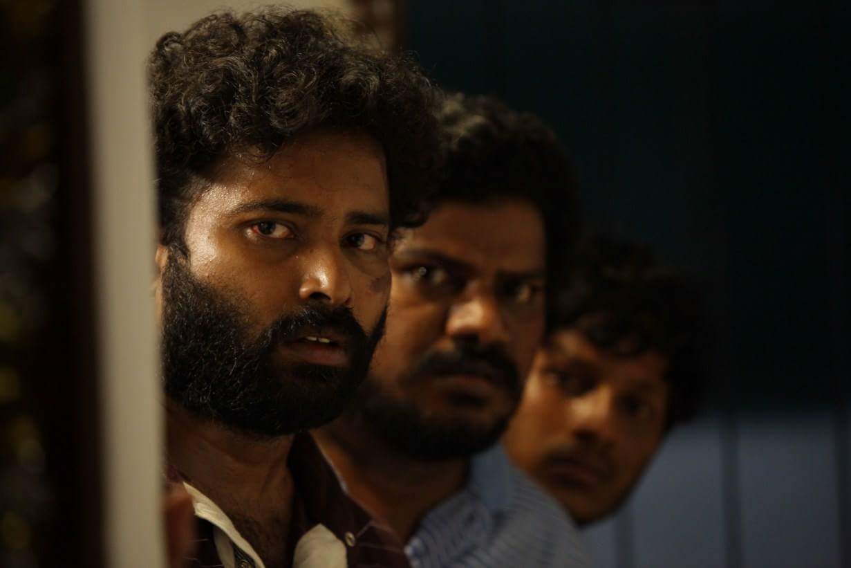 Visaranai Tamil Movie Stills | Attakathi Dinesh, Aadukalam Murugadoss