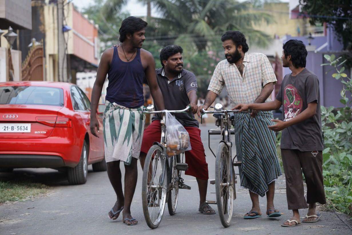 Visaranai Tamil Movie Stills | Attakathi Dinesh, Aadukalam Murugadoss