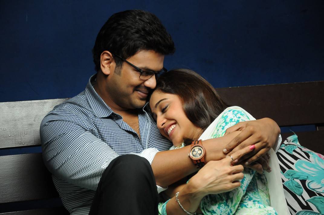 Shourya Telugu Movie Stills | Manchu Manoj, Regina Cassandra