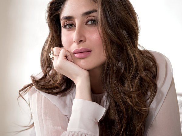Kareena Kapoor for Elle India February 2016
