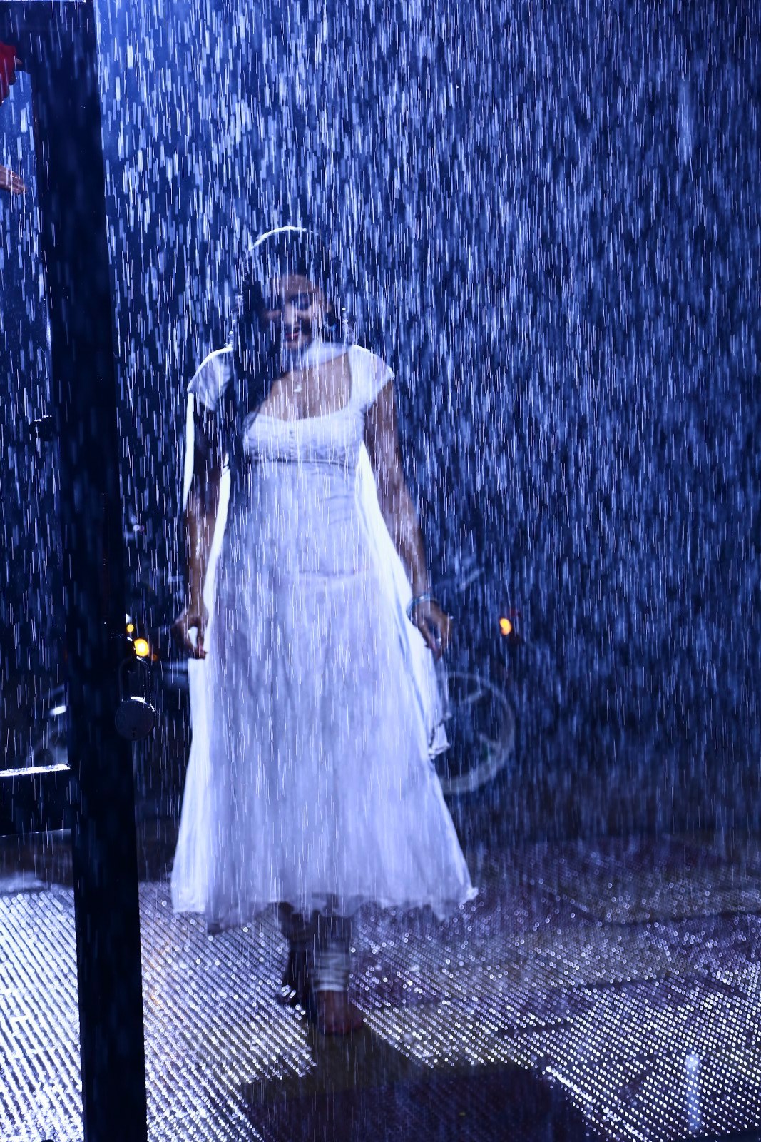 Meeku Meere Maaku Meeme Telugu Movie Stills | Avantika Mishra