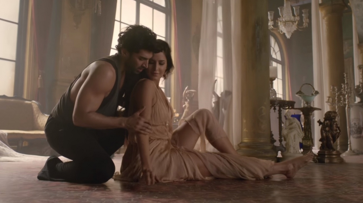 Aditya Roy Kapur and Katrina Kaif Stills from Fitoor