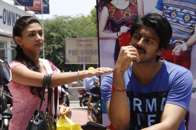 Om Shanti Om Tamil Movie Photos | Srikanth | Neelam Upadhyay