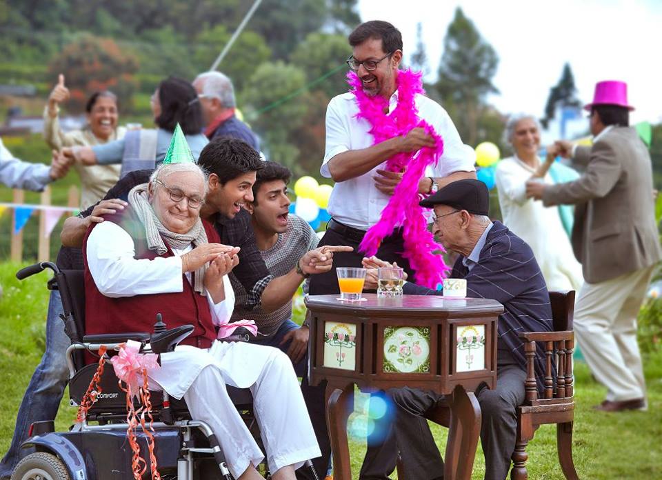 Kapoor And Sons Movie Stills | Fawad Khan, Sidharth Malhotra, Rishi Kapoor, Rajat Kapoor