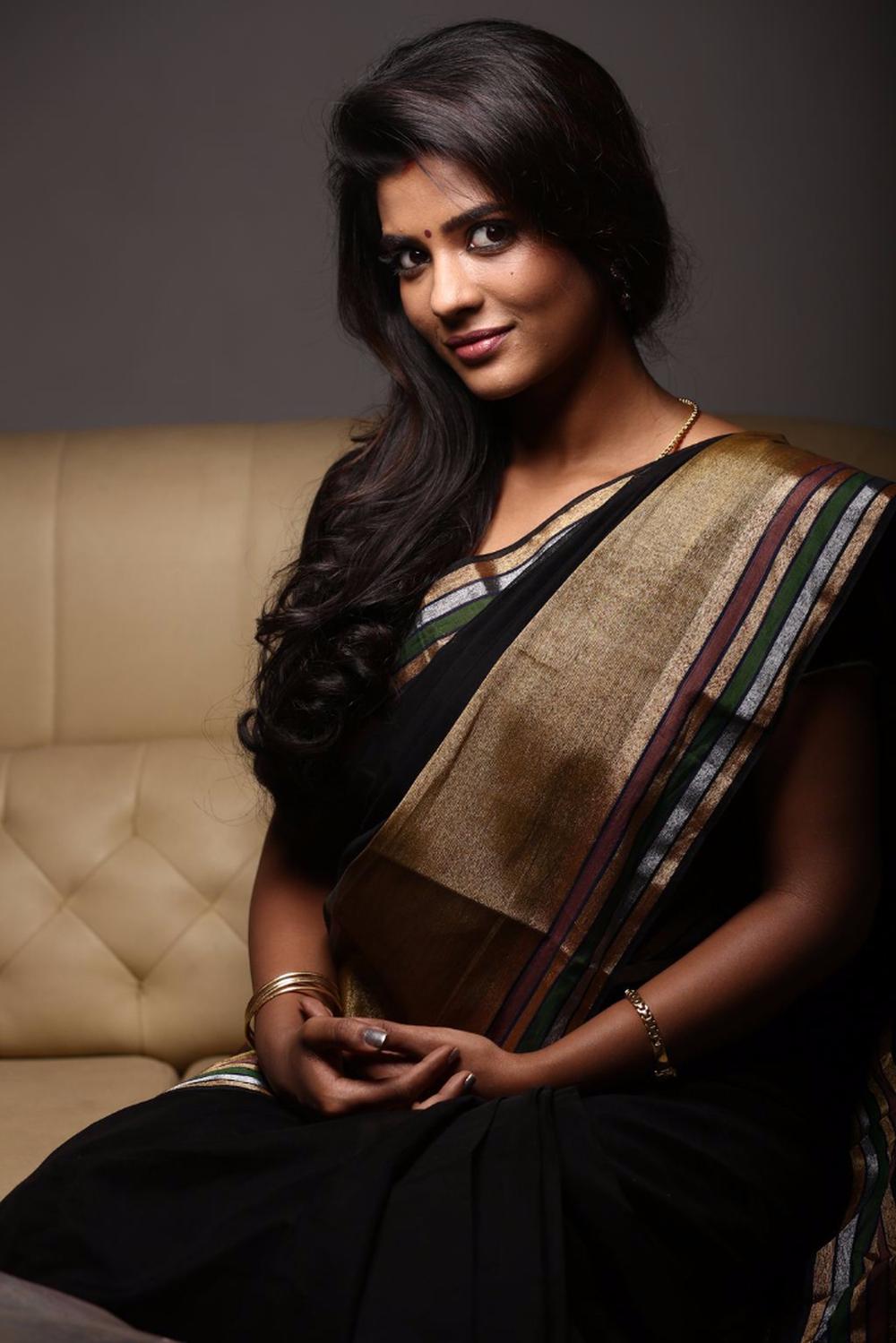 Aarathu Sinam Tamil Movie Stills | Aishwarya Rajesh