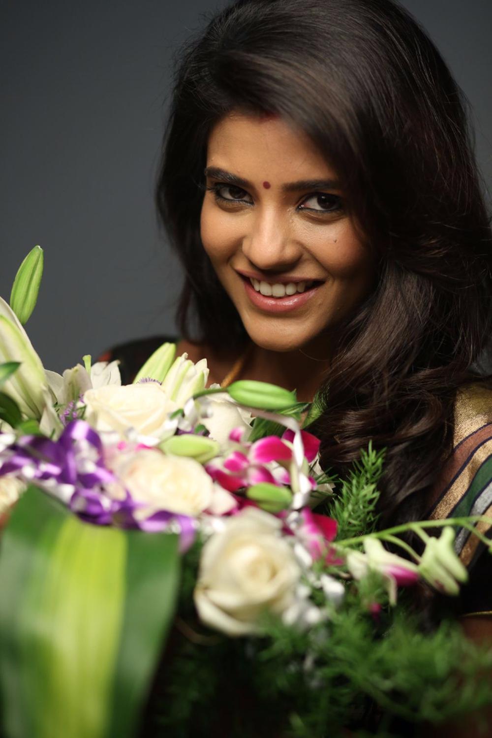 Aarathu Sinam Tamil Movie Stills | Aishwarya Rajesh