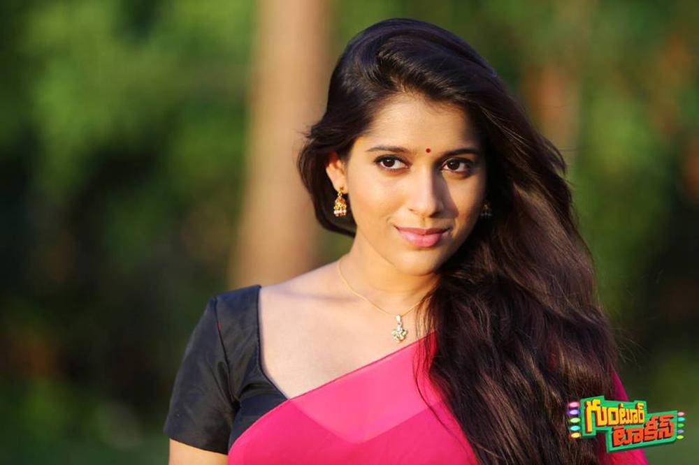 Guntur Talkies Telugu Movie Stills | Rashmi Gautam