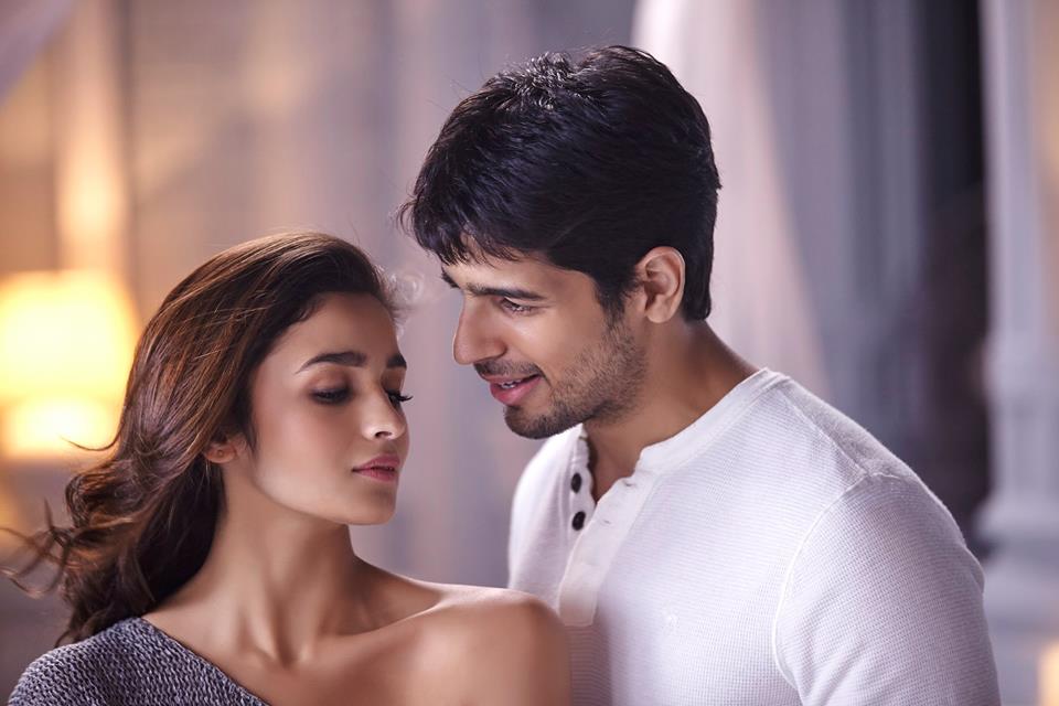 Sidharth Malhotra and Alia Bhatt in a Bolna song still from Kapoor & Sons