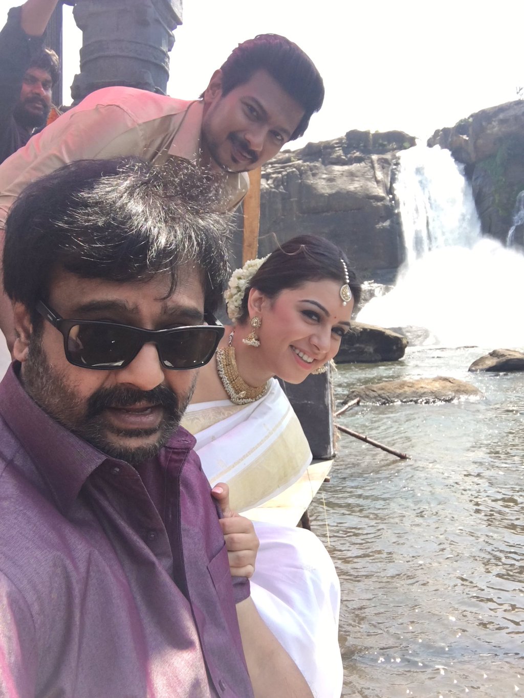 Manithan Movie Stills | Udhayanidhi Stalin, Hansika Motwani, Vivek
